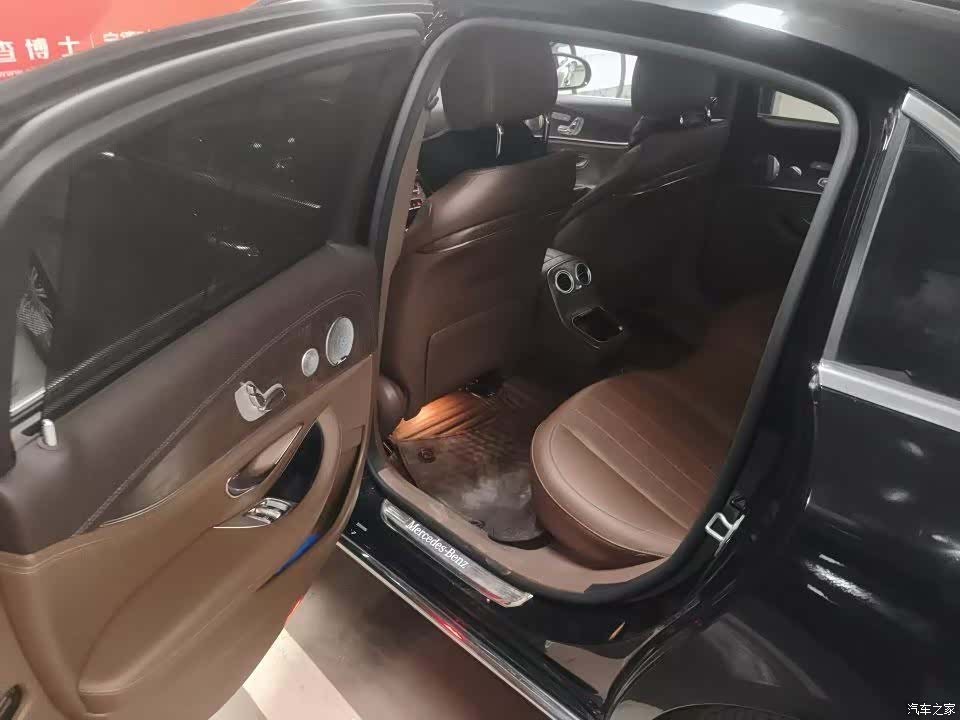 Mercedes-Benz E-Class, 2021 4