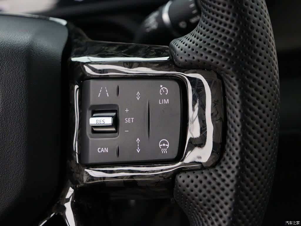 Land Rover Defender, 2022 17