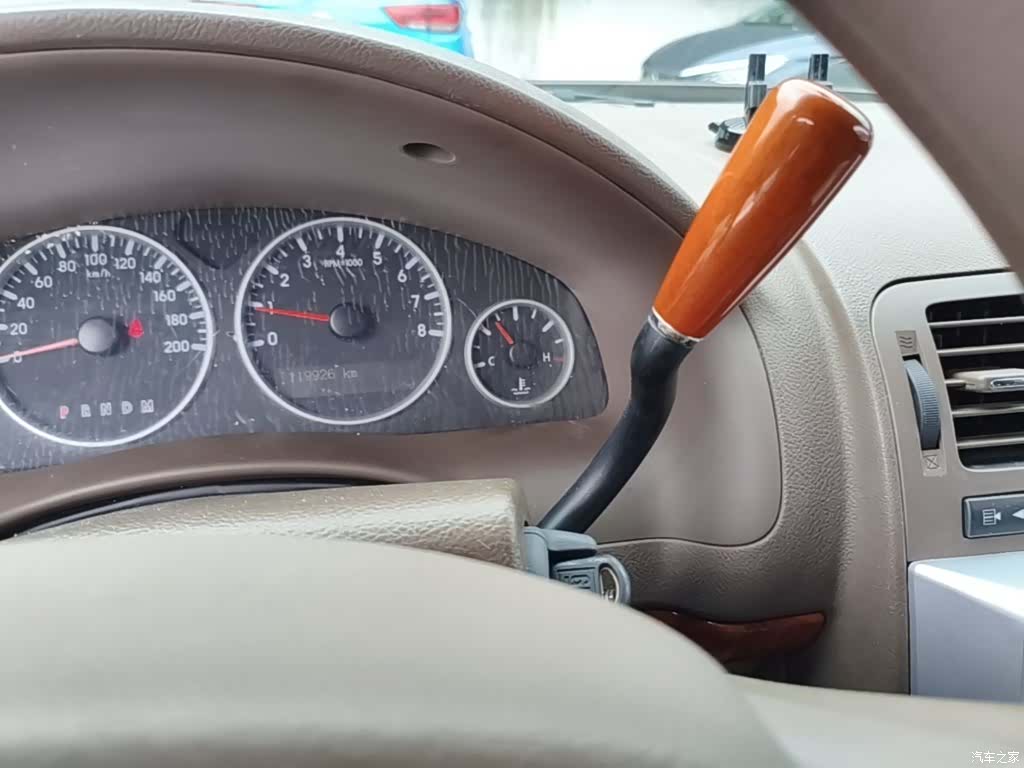 Buick GL8, 2016 7