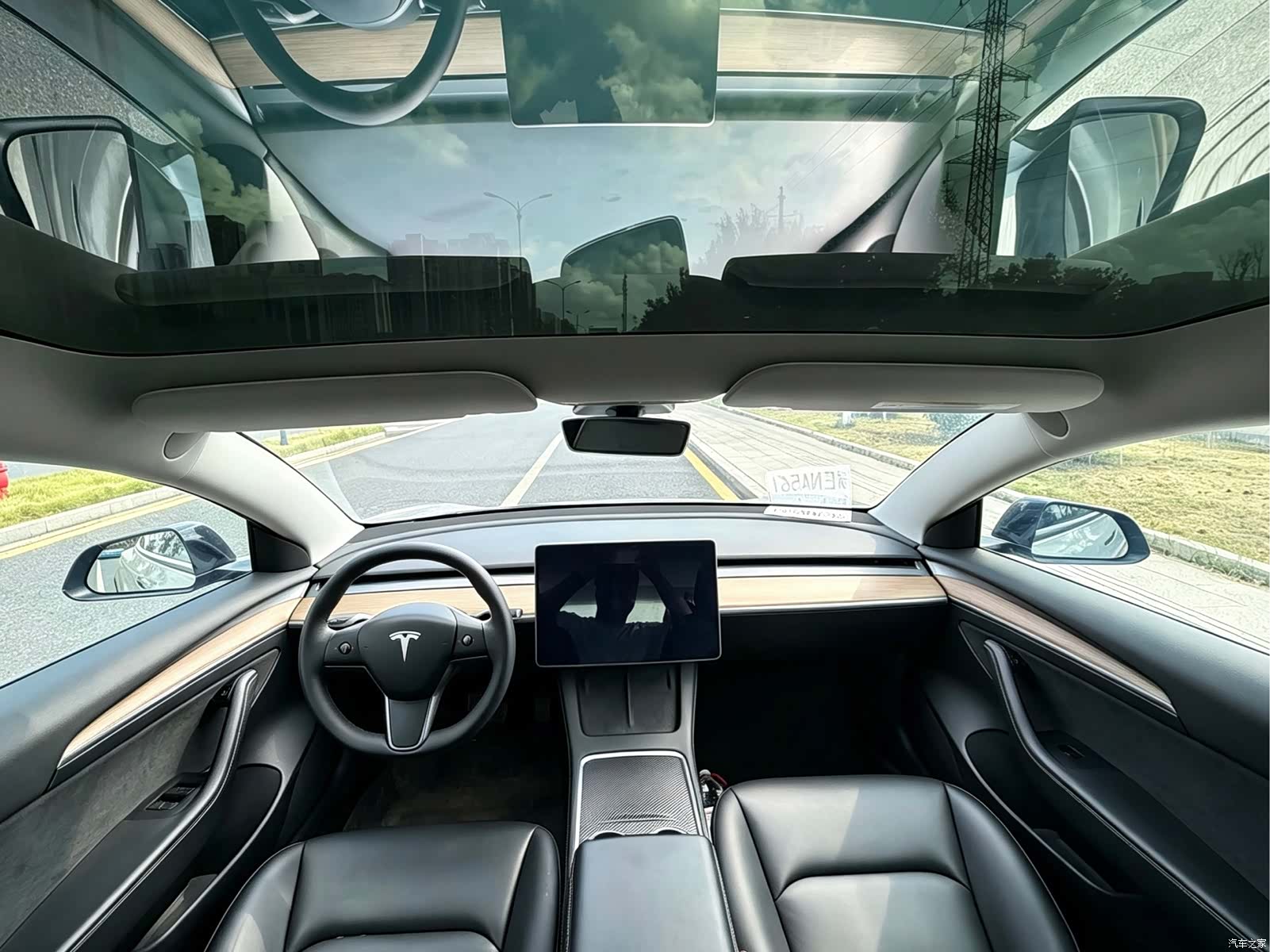 Tesla Model 3, 2021 13