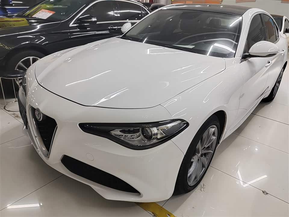 Alfa Romeo Giulia