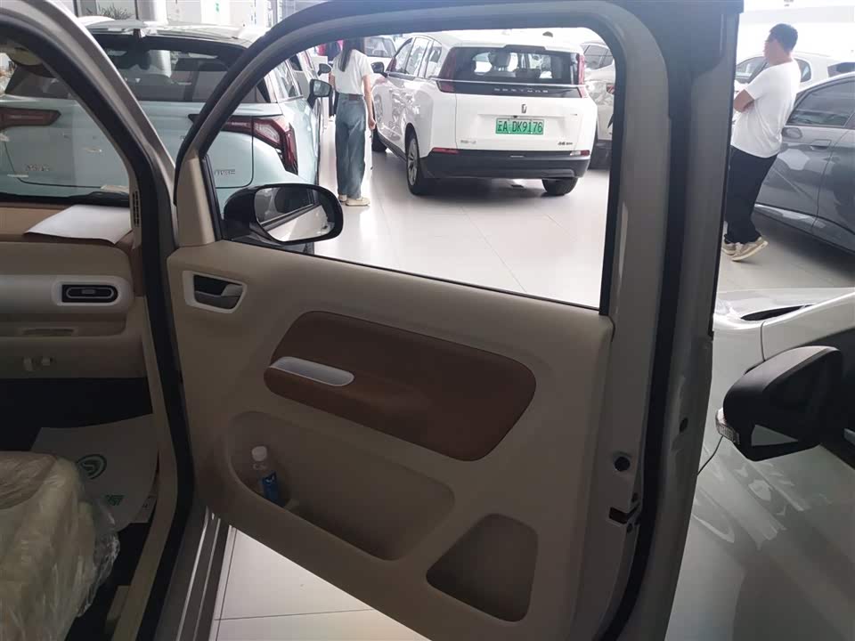 Wuling Hongguang MINIEV Wuling Hongguang MINIEV