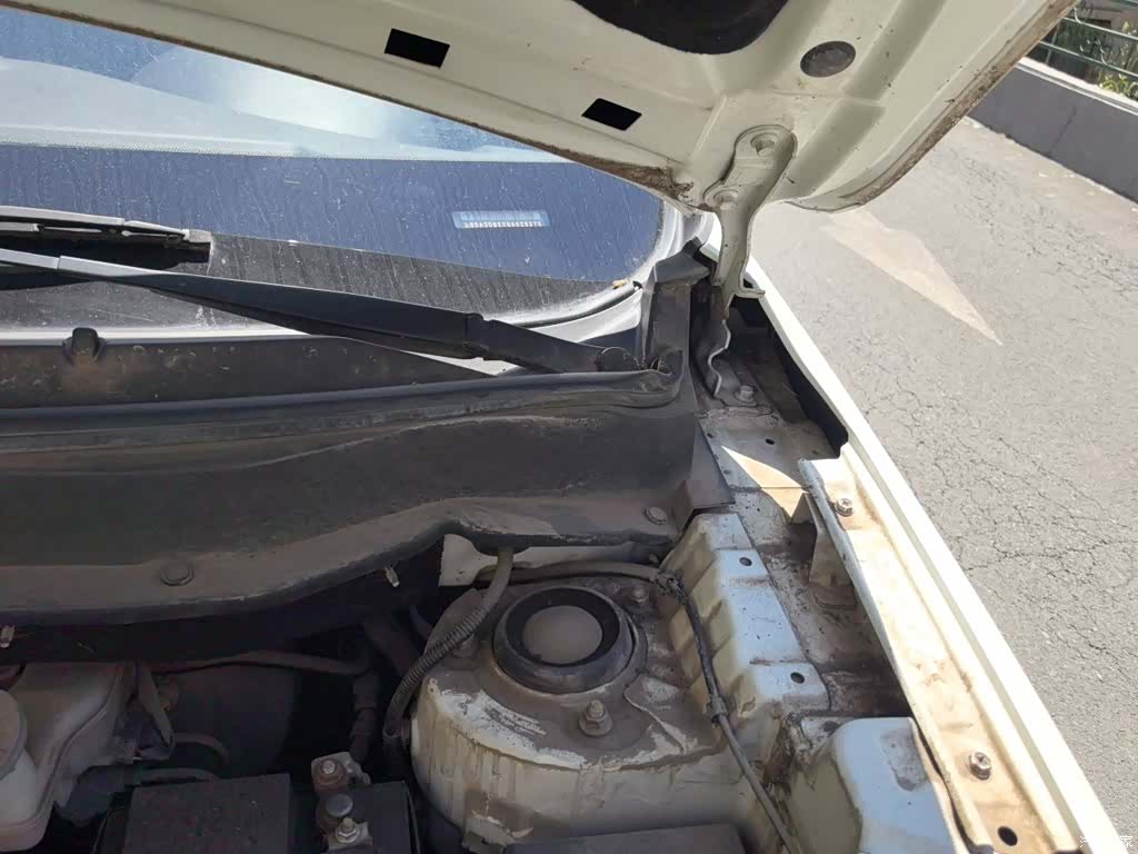 Changan CS35, 2016 23