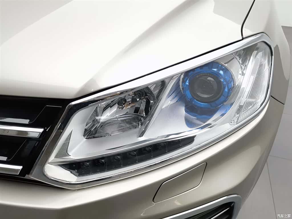 Zotye T600, 2015 7