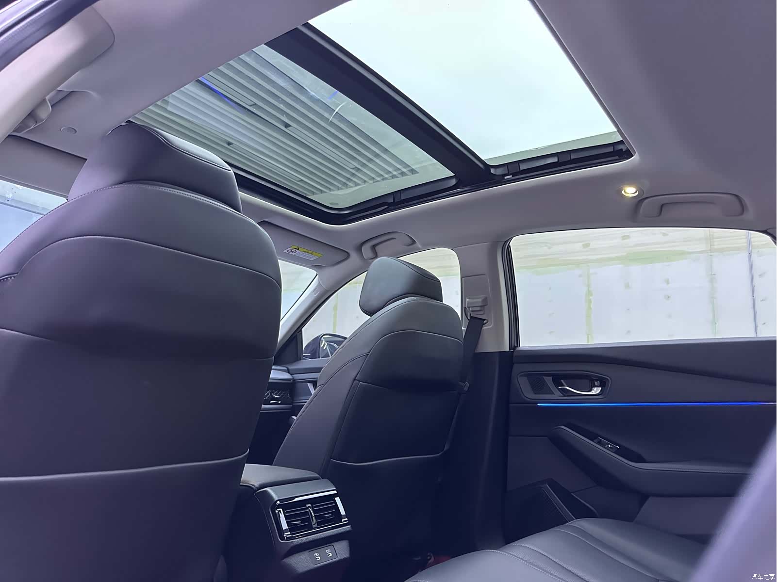 Honda Accord, 2023 14