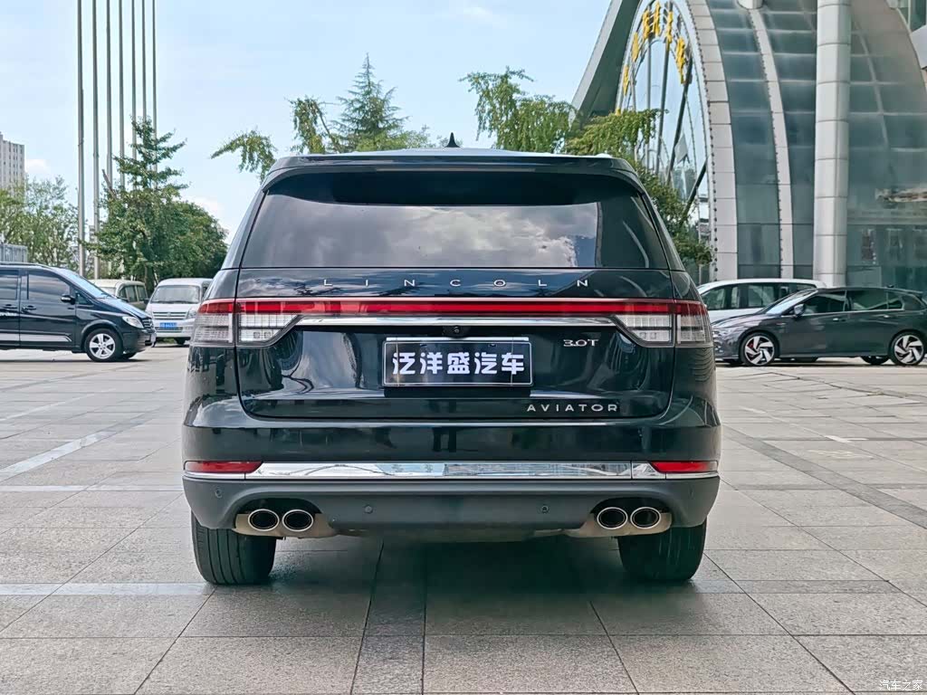 Lincoln Aviator, 2021 18