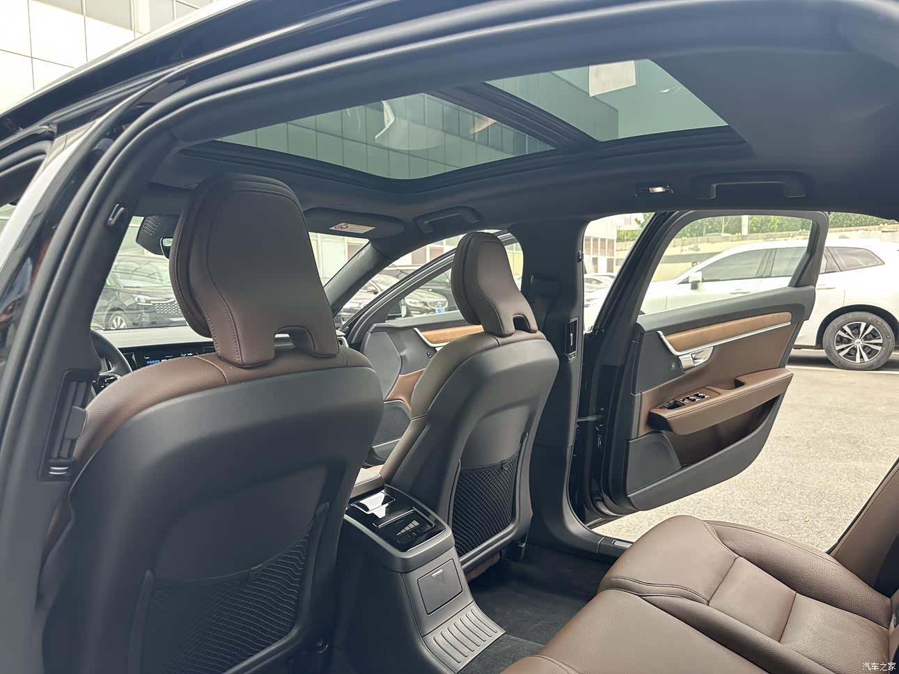 Volvo S90, 2024 12