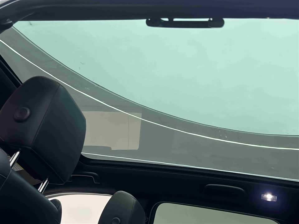 Land Rover Discover sports