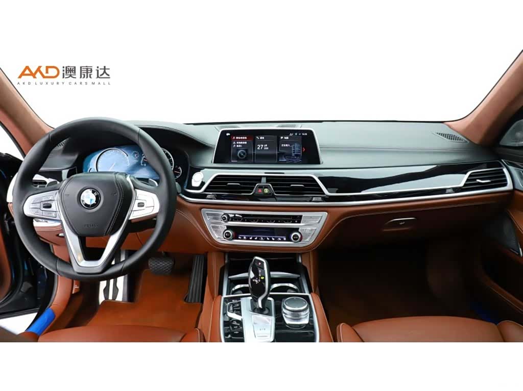 BMW 7 Series, 2018 все фото