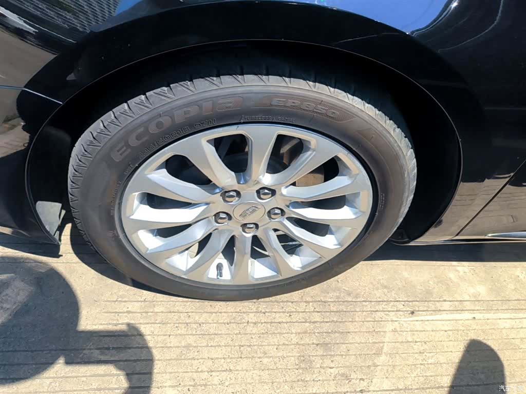 Cadillac XTS, 2019 22