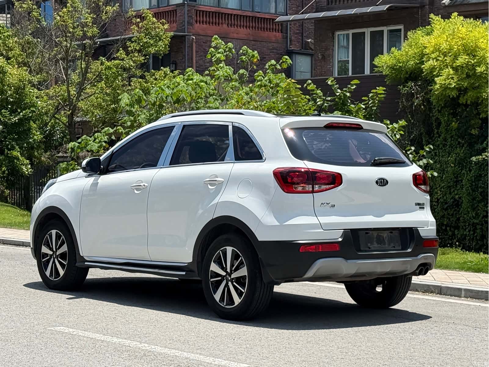 Kia KX3, 2017 13
