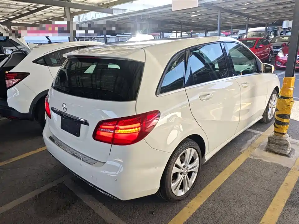 Mercedes-Benz Class B