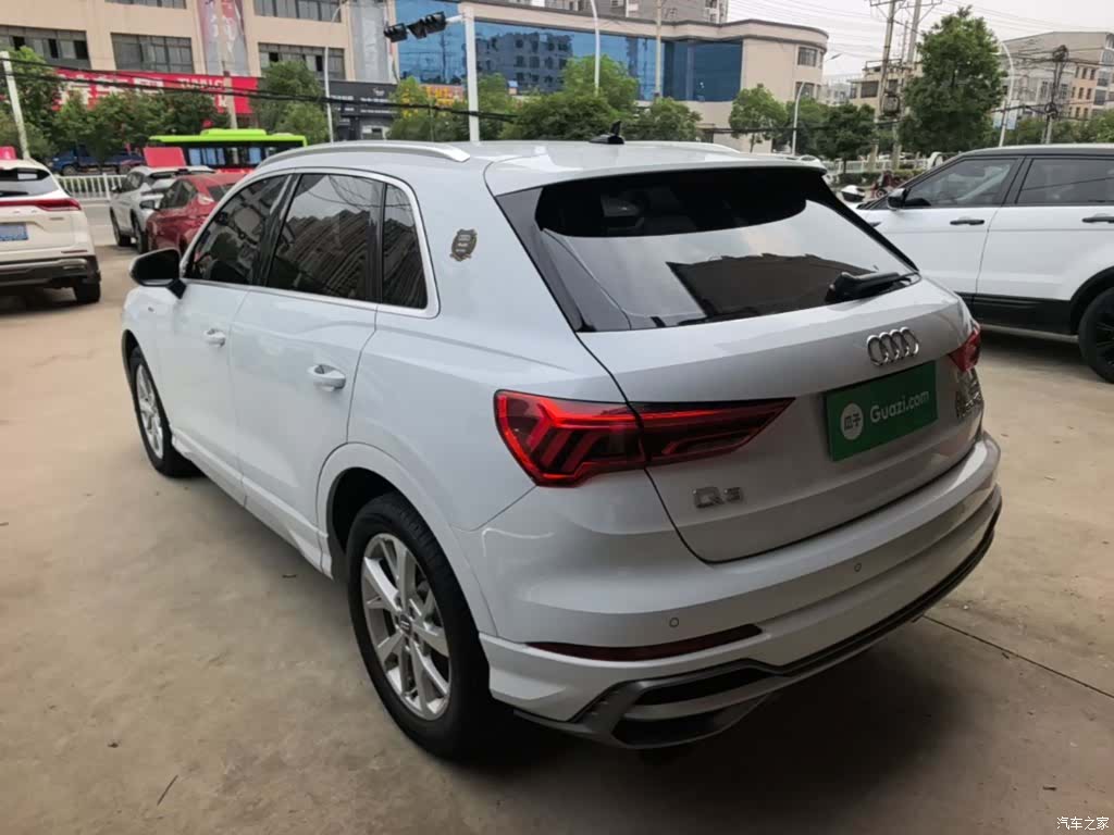 Audi Q3, 2019 все фото