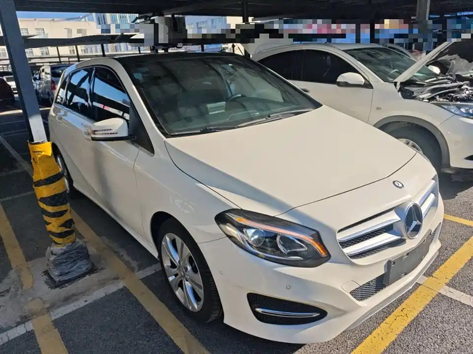 Mercedes-Benz Class B