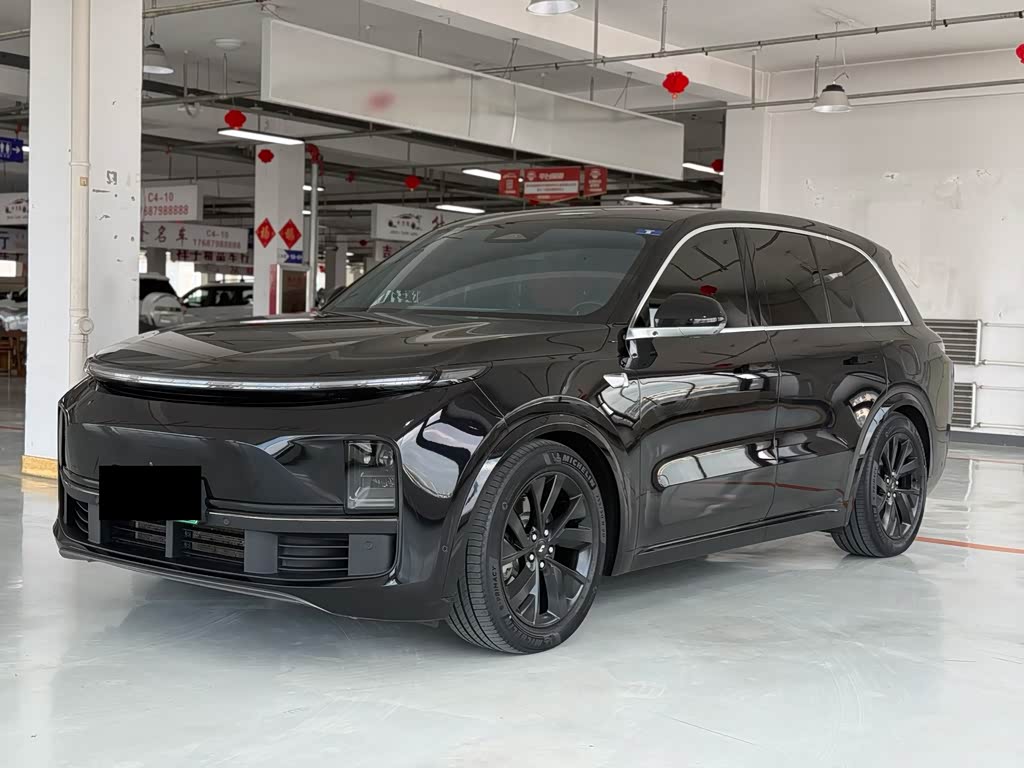 Li Auto L8