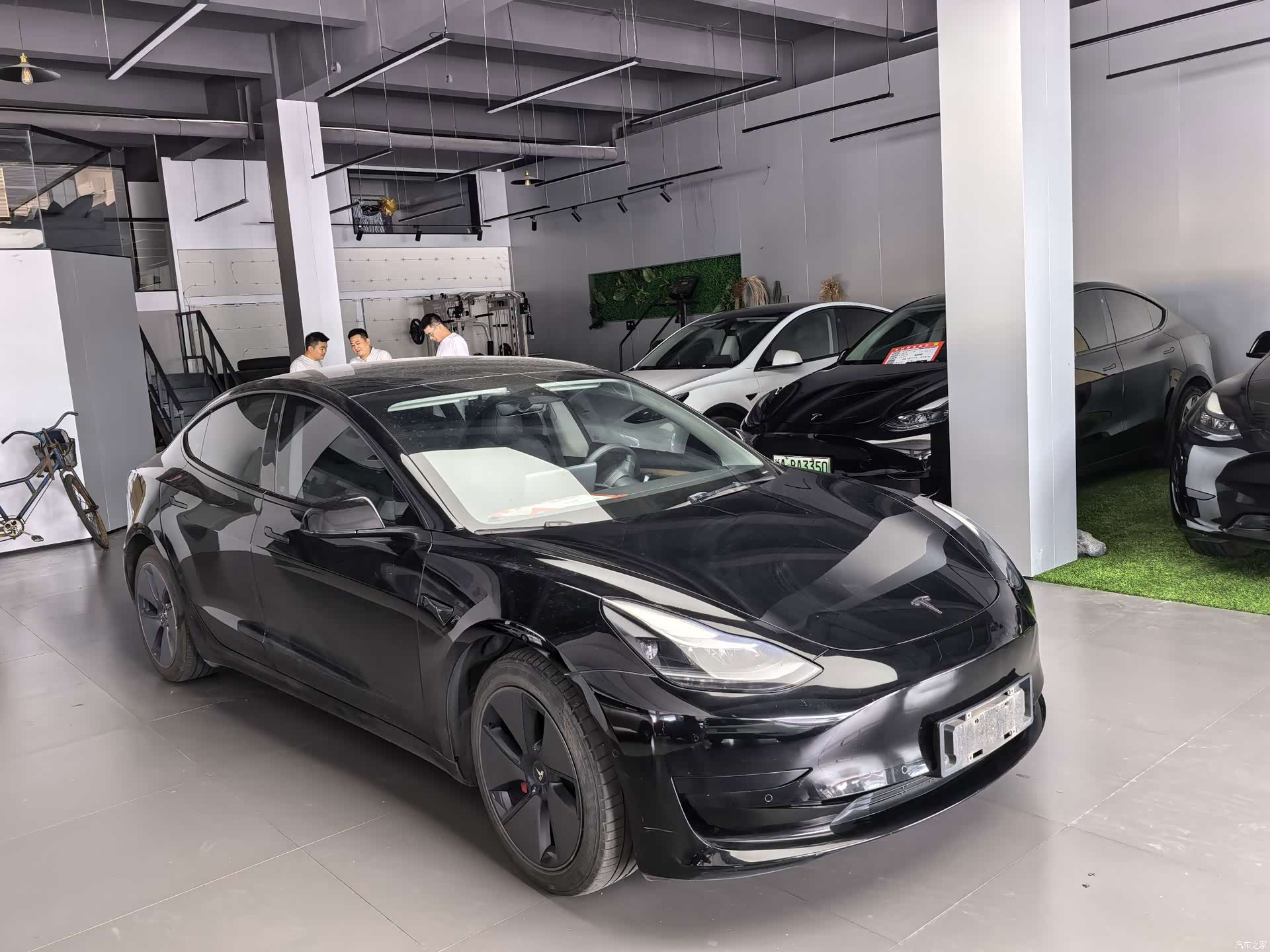 Tesla Model 3, 2021 3