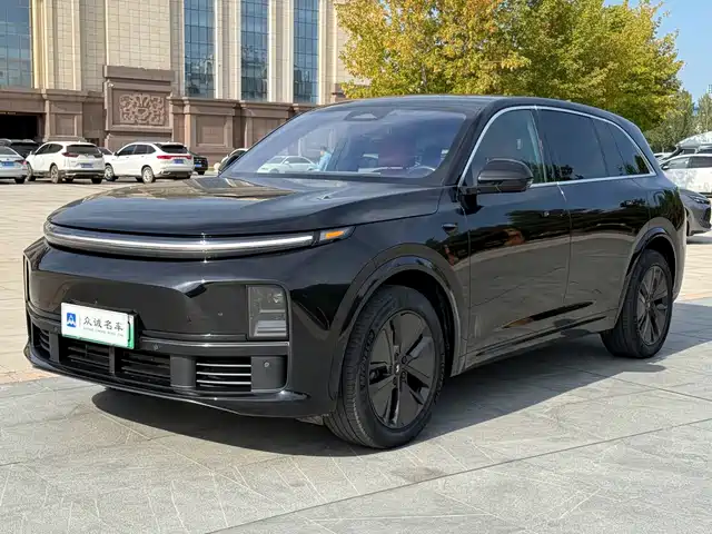 Li Auto L7 2024 — купить из Китая под заказ