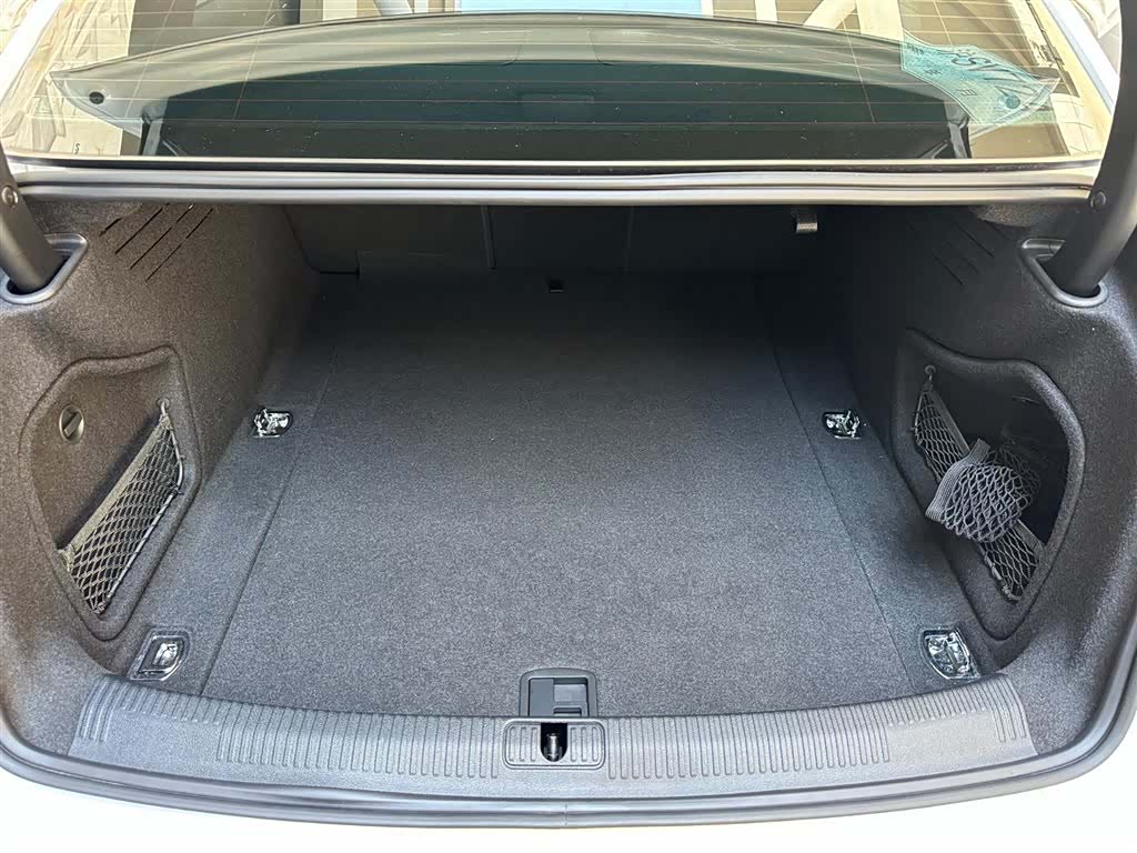 Audi A4L, 2024 8