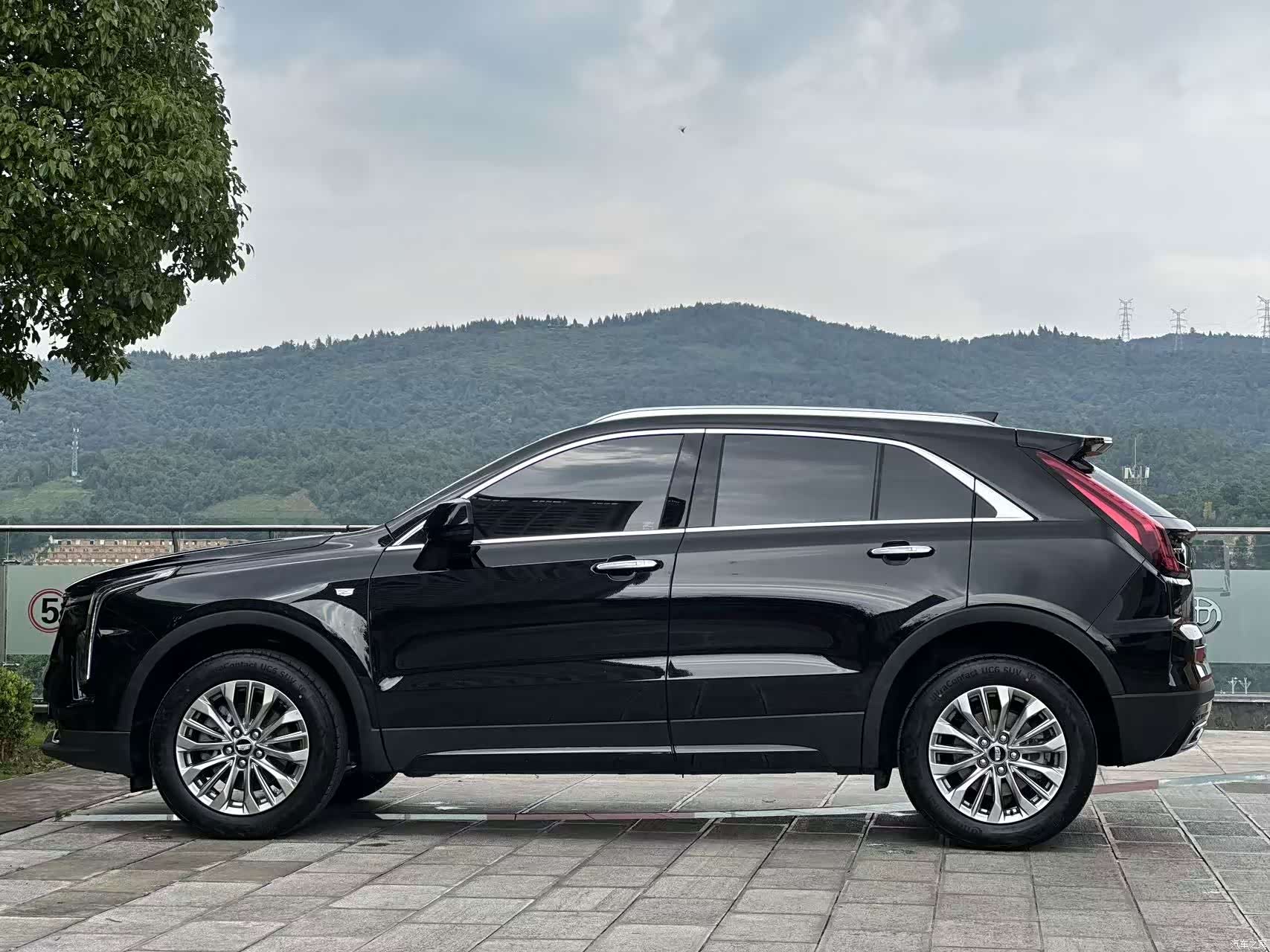 Cadillac XT4, 2026 7