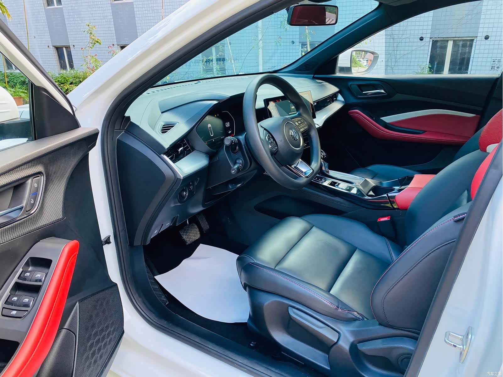 MG MG5, 2022 8
