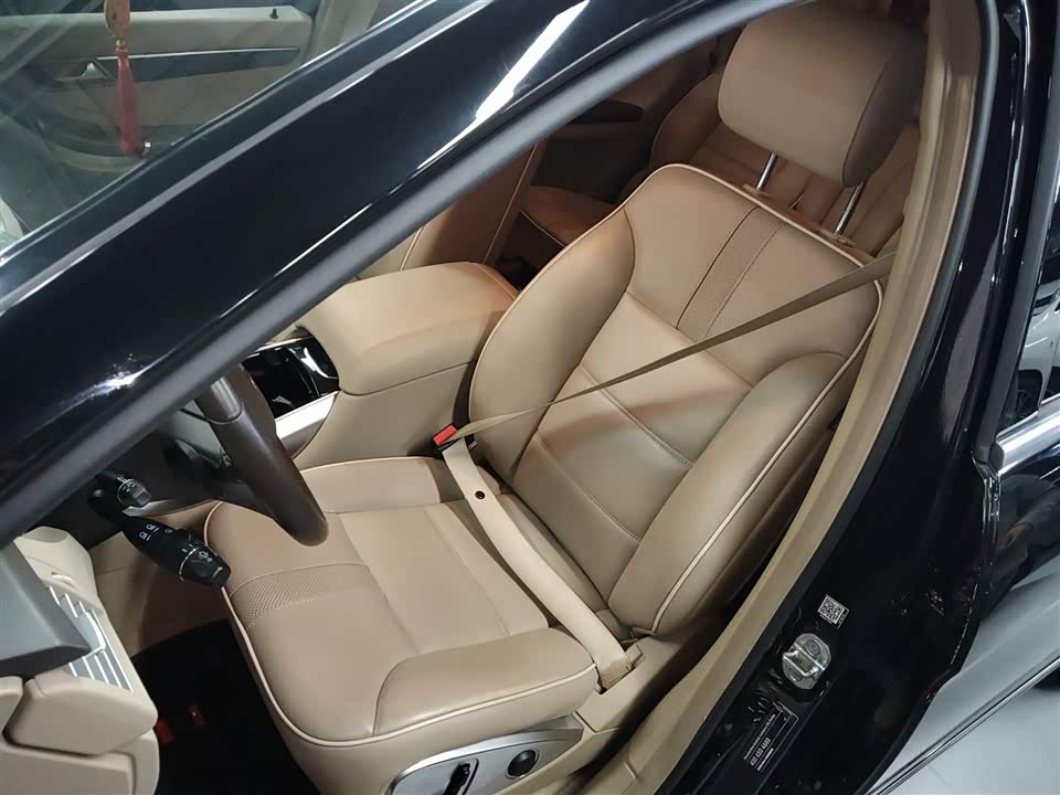 Mercedes-Benz R-class