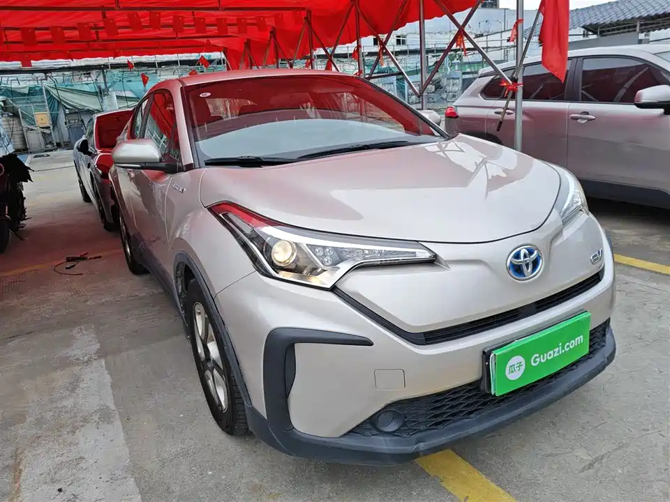 Toyota C-HR EV