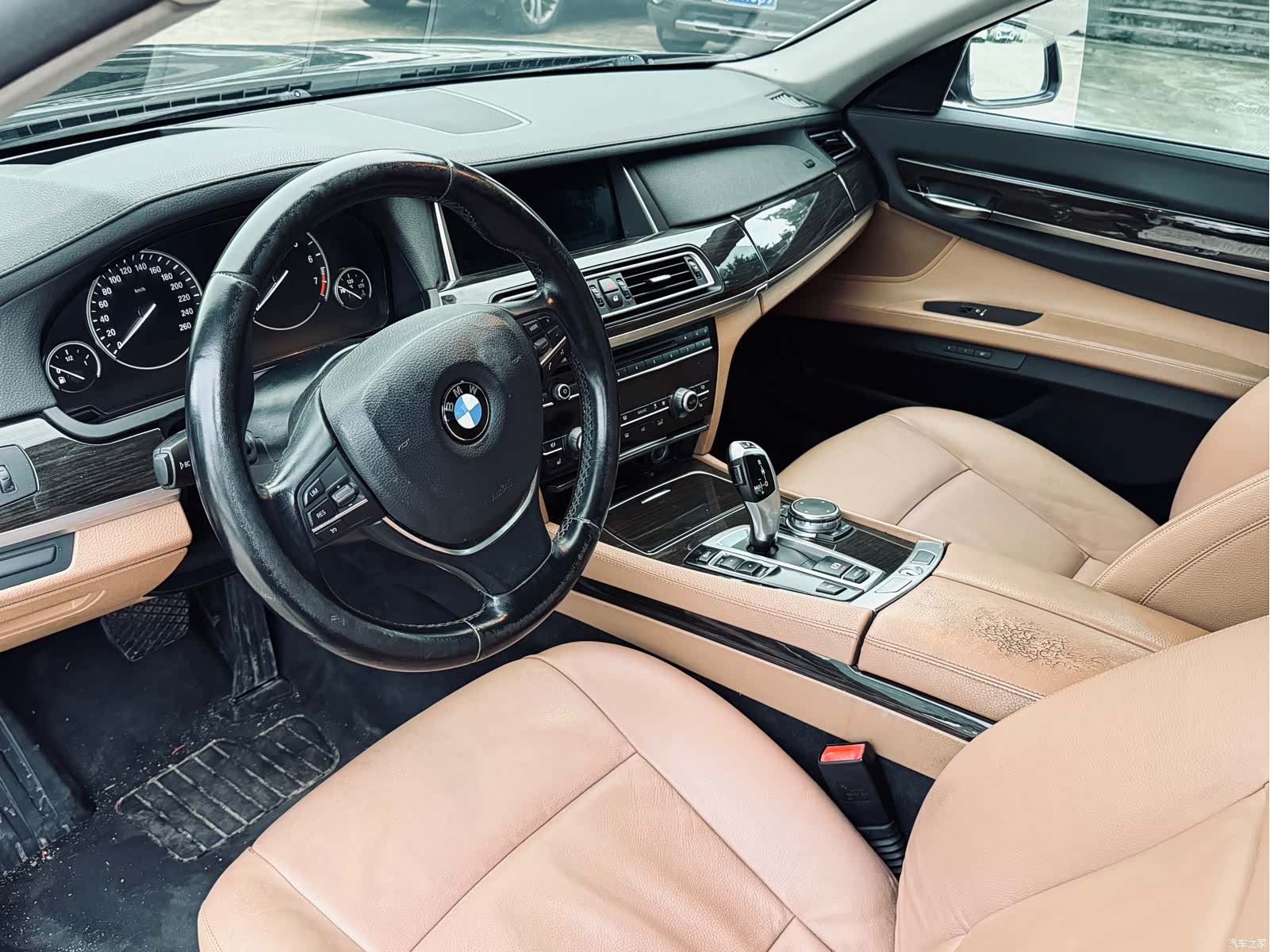 BMW 7 Series, 2015 21
