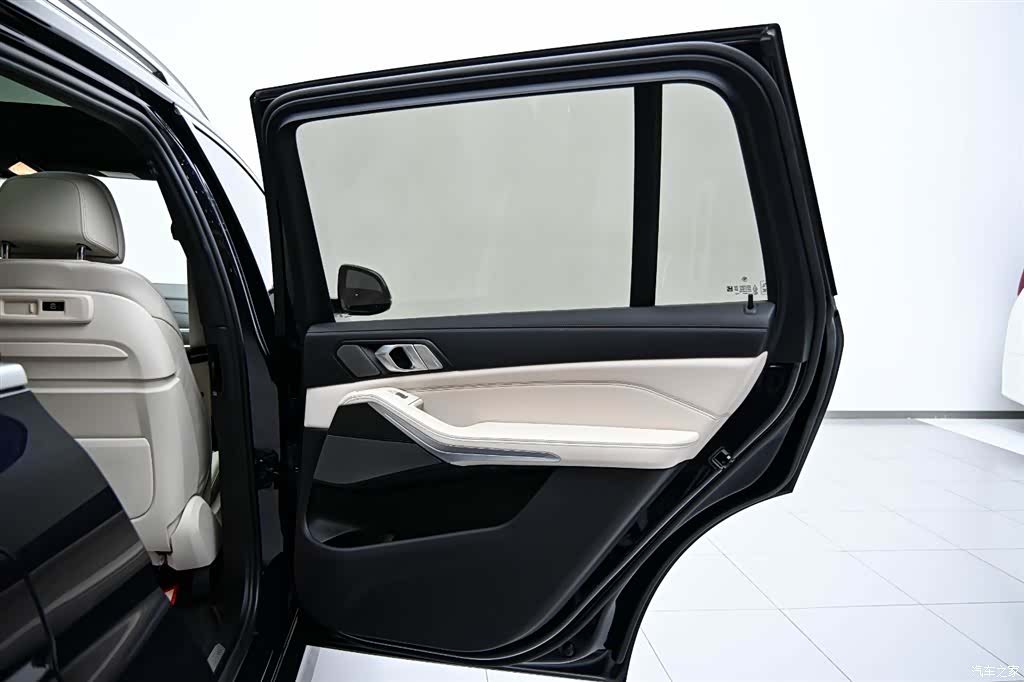 BMW X7, 2022 21