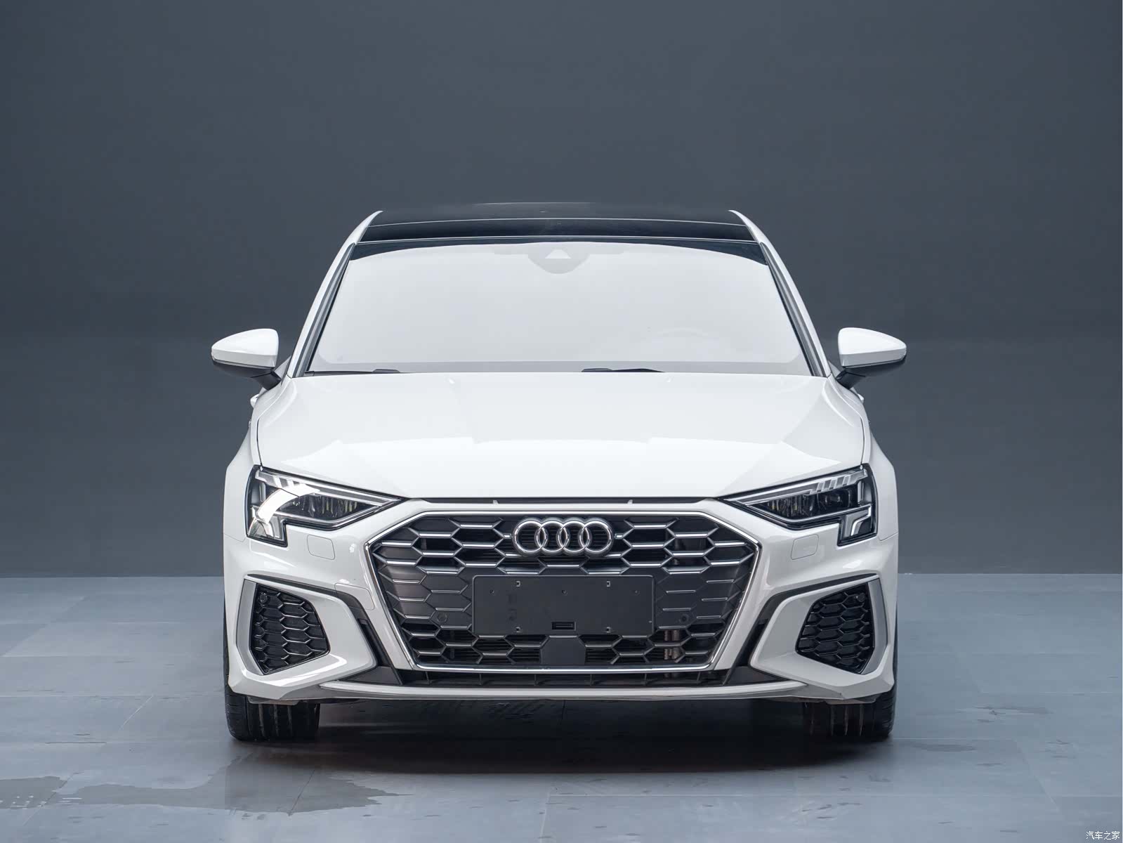Audi A3, 2023 все фото
