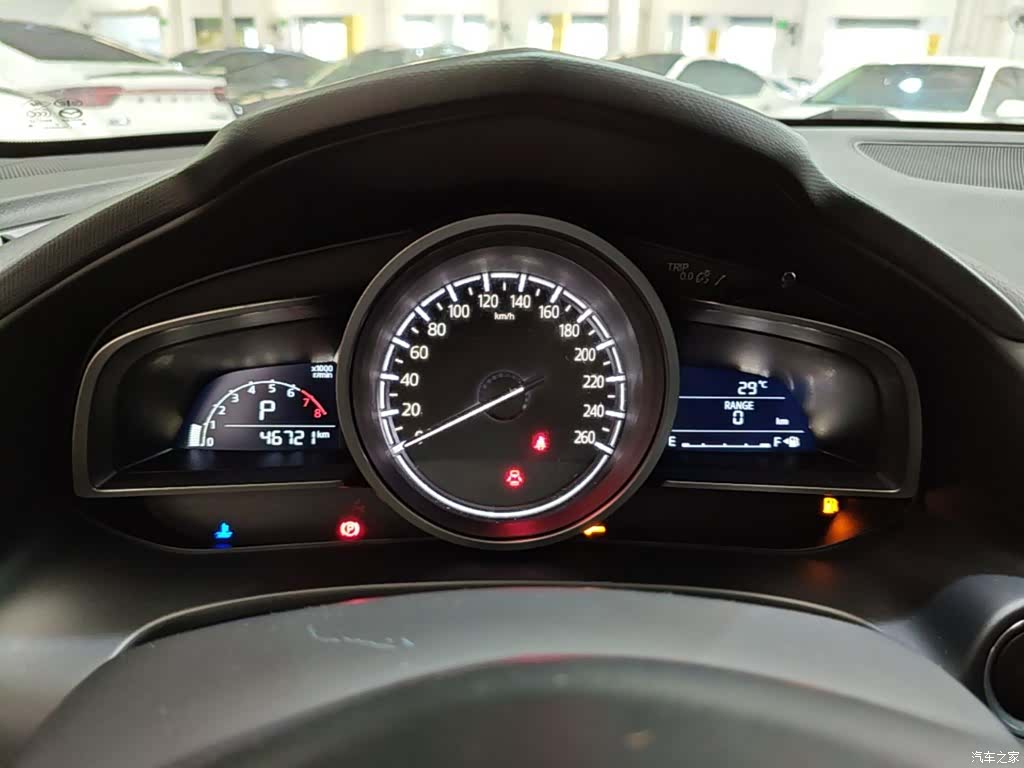 Mazda CX-4, 2021 12
