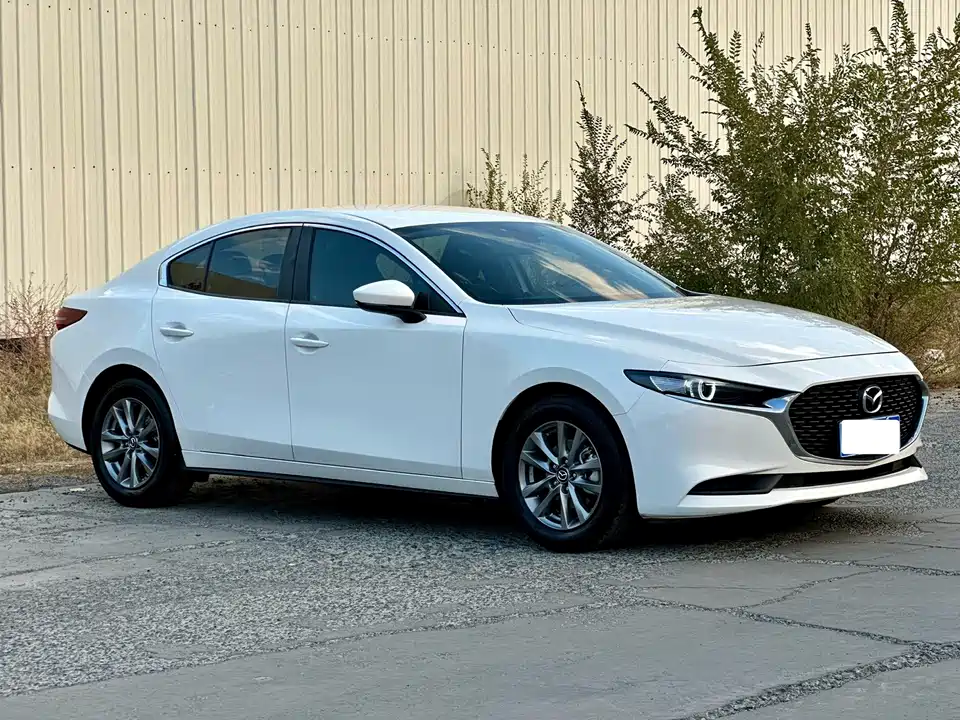 Mazda 3 Angkesaila