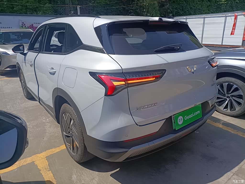 Wuling Starlight, 2025 все фото