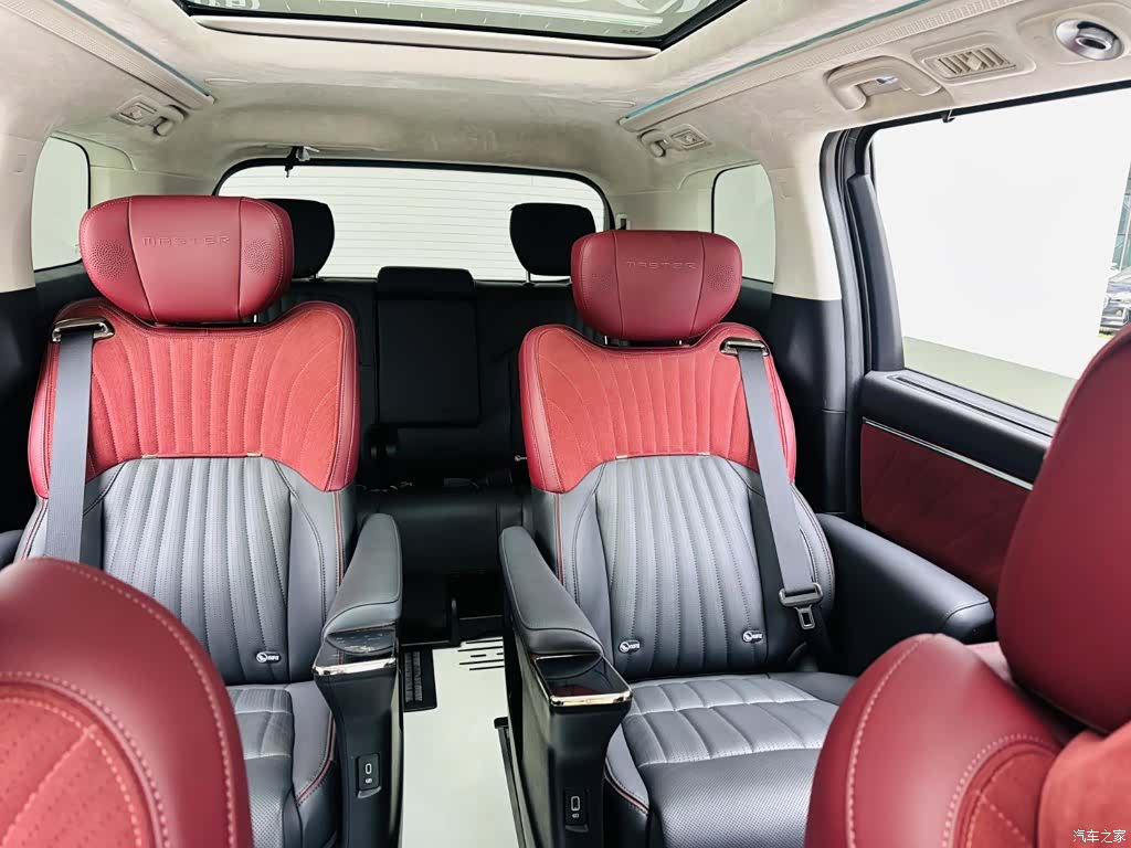 Trumpchi E9, 2026 8