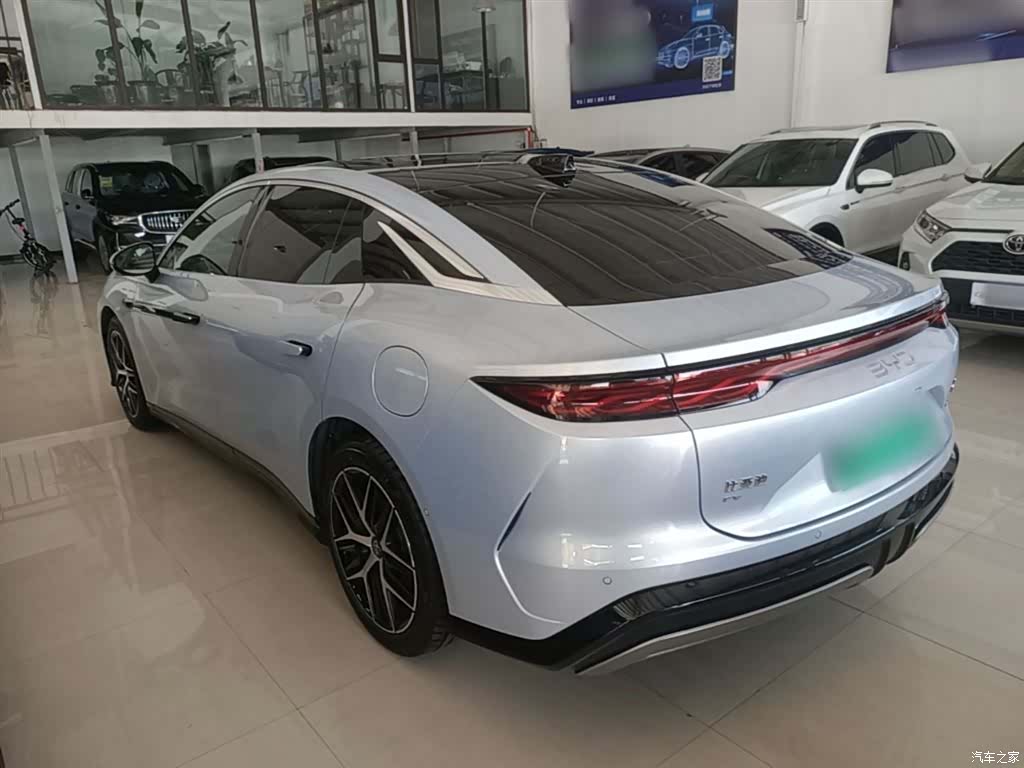 BYD Han, 2025 все фото
