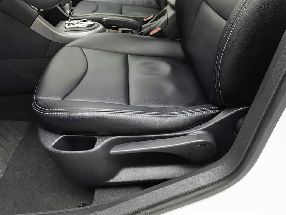Peugeot 408 Peugeot 408