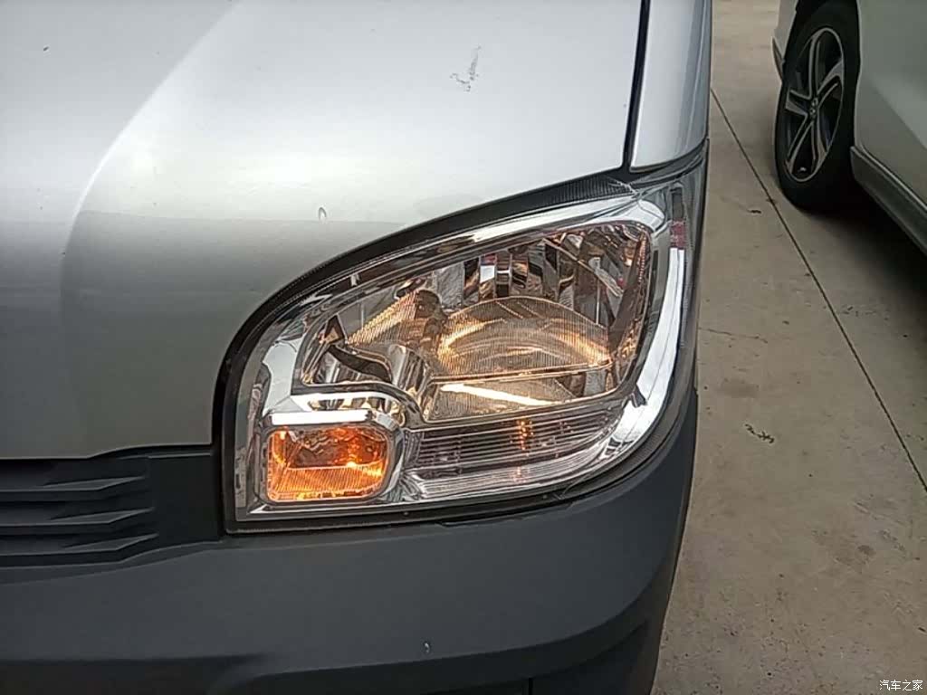 Wuling VI, 2022 24