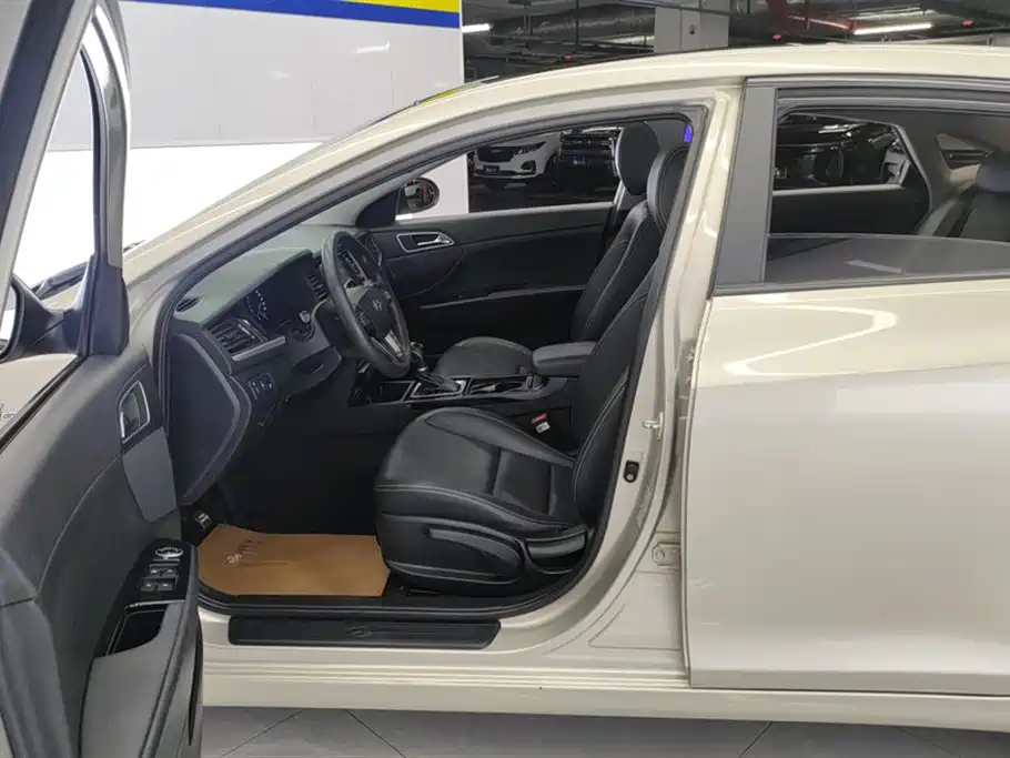 Hyundai Name picture