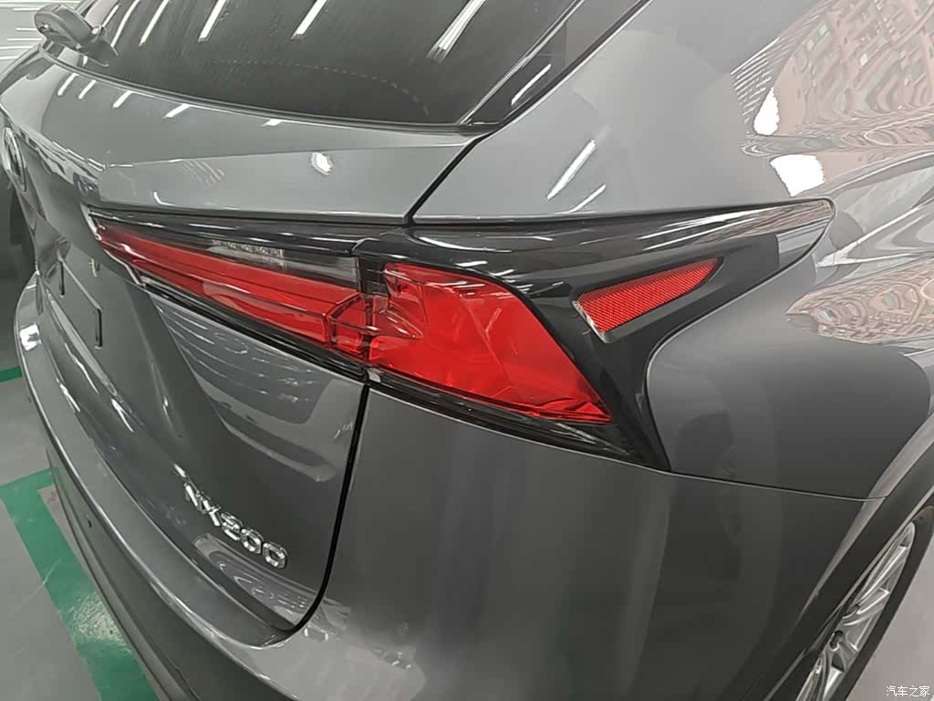 Lexus NX, 2019 8
