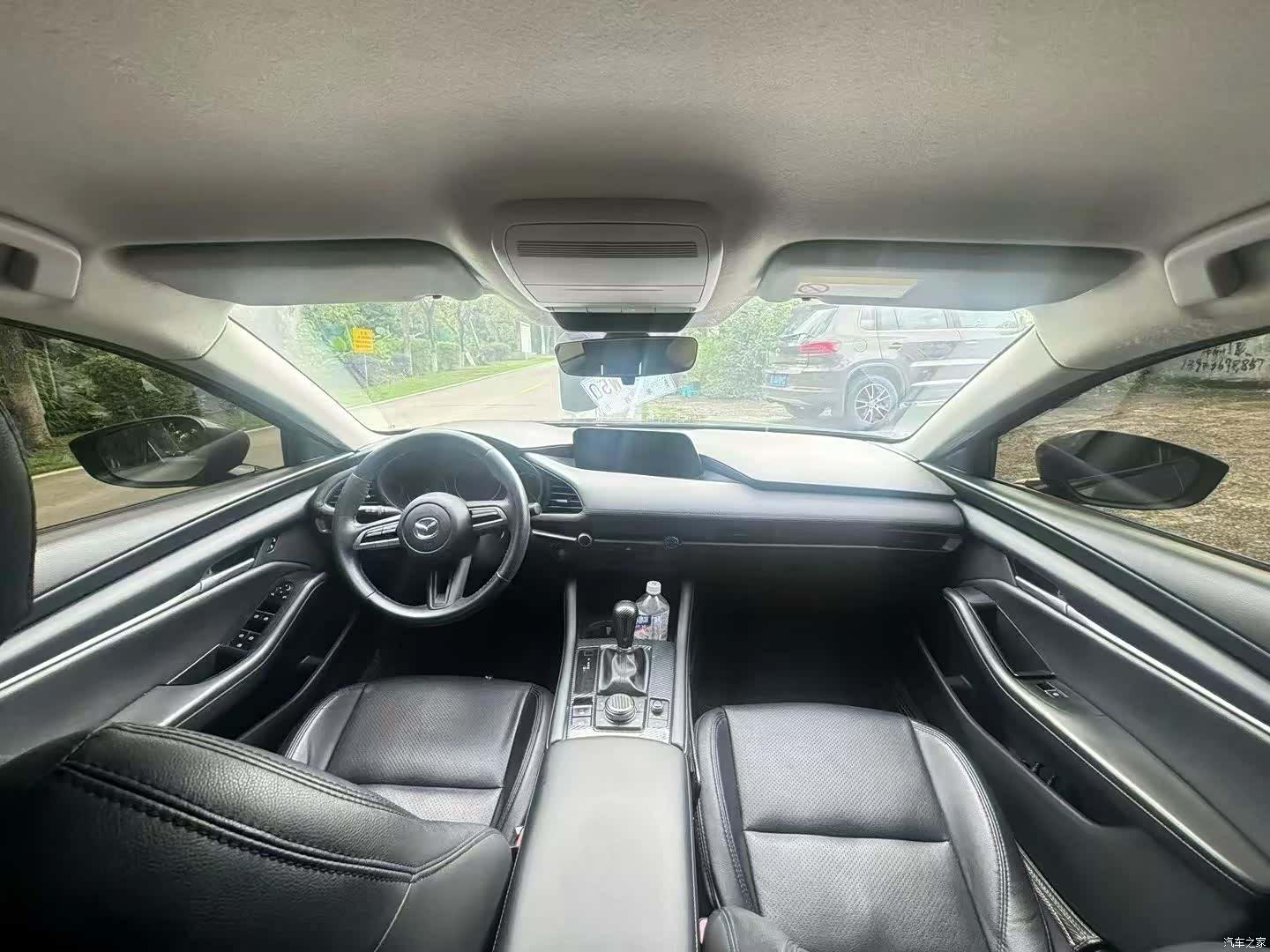 Mazda Mazda3, 2020 все фото