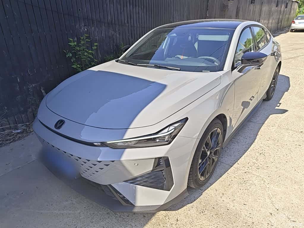 Changan UNI-V, 2024 2