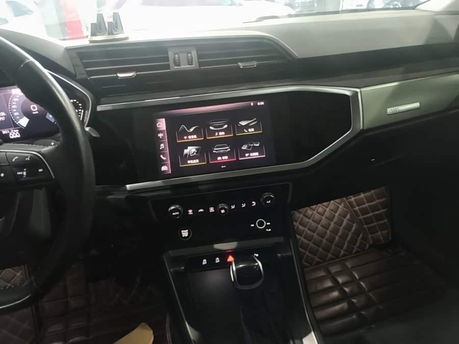 Audi Q3 2021, фото 12