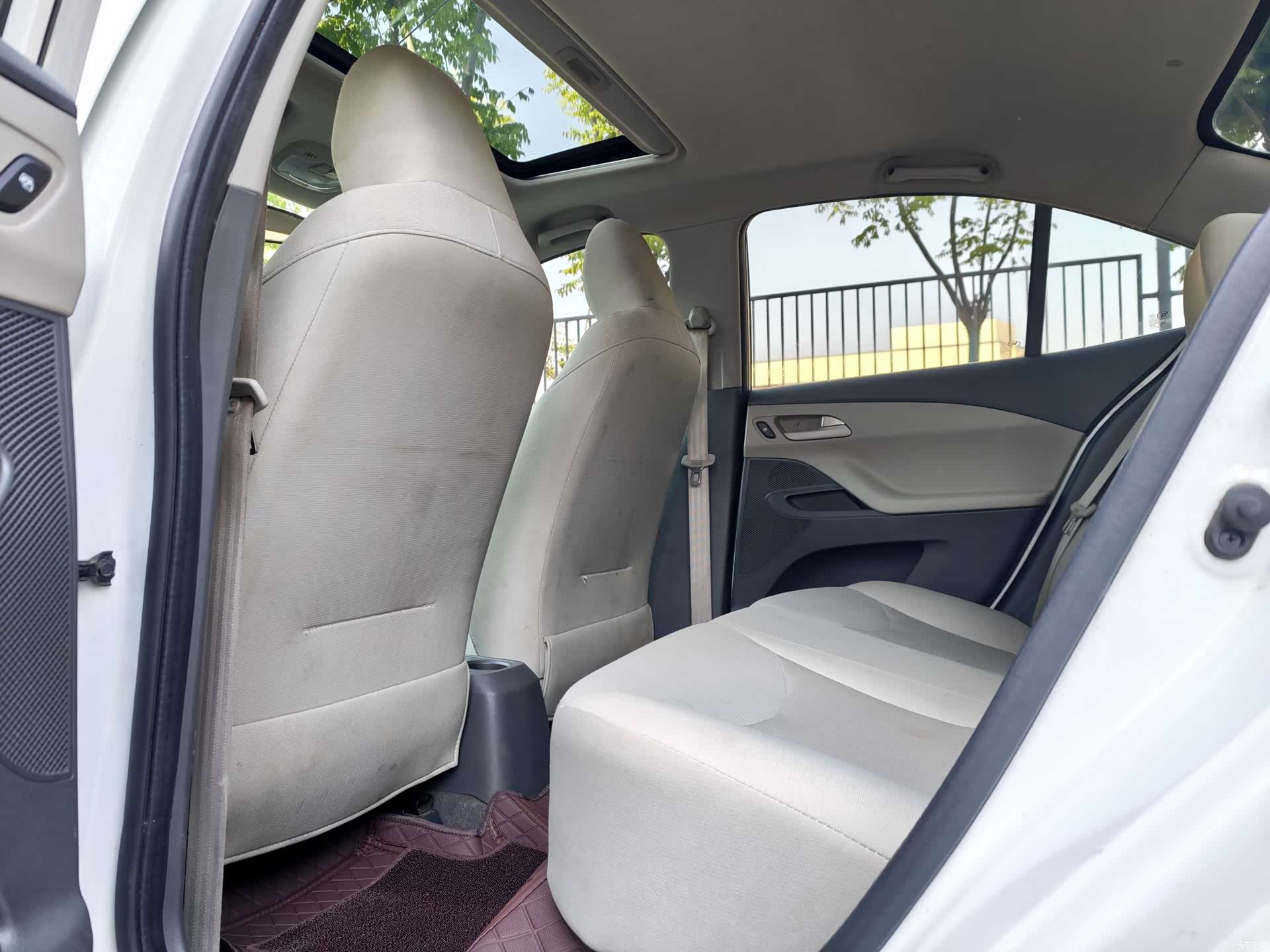 Chevrolet 3, 2015 10