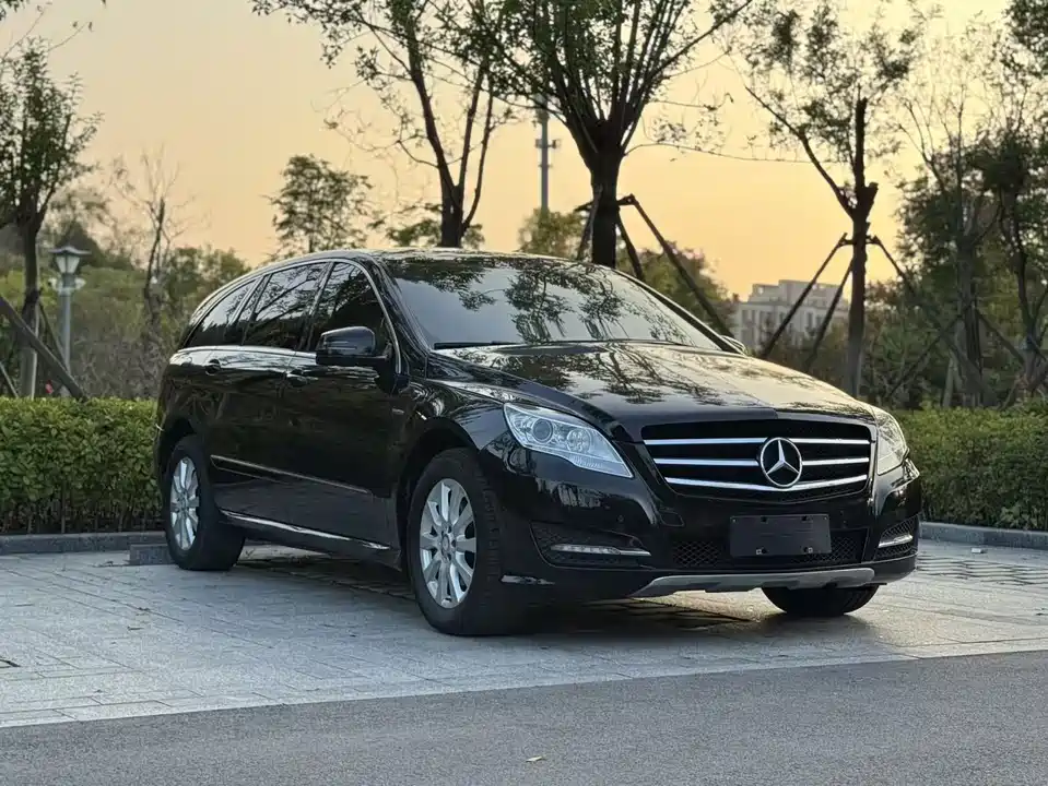 Mercedes-Benz R-class