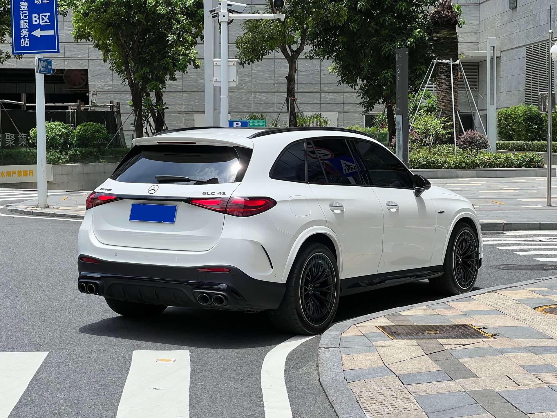 Mercedes-Benz GLC, 2026 9