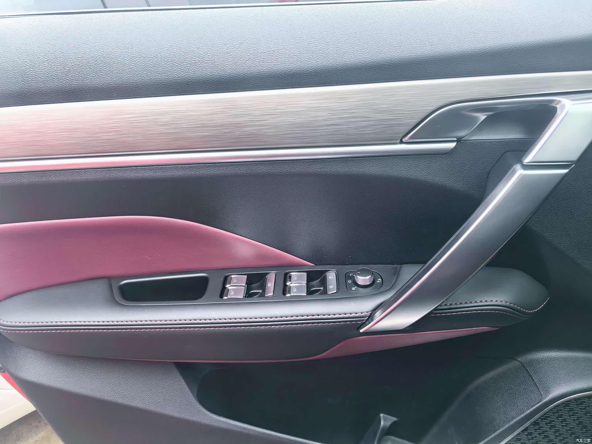Geely Coolray, 2020 24