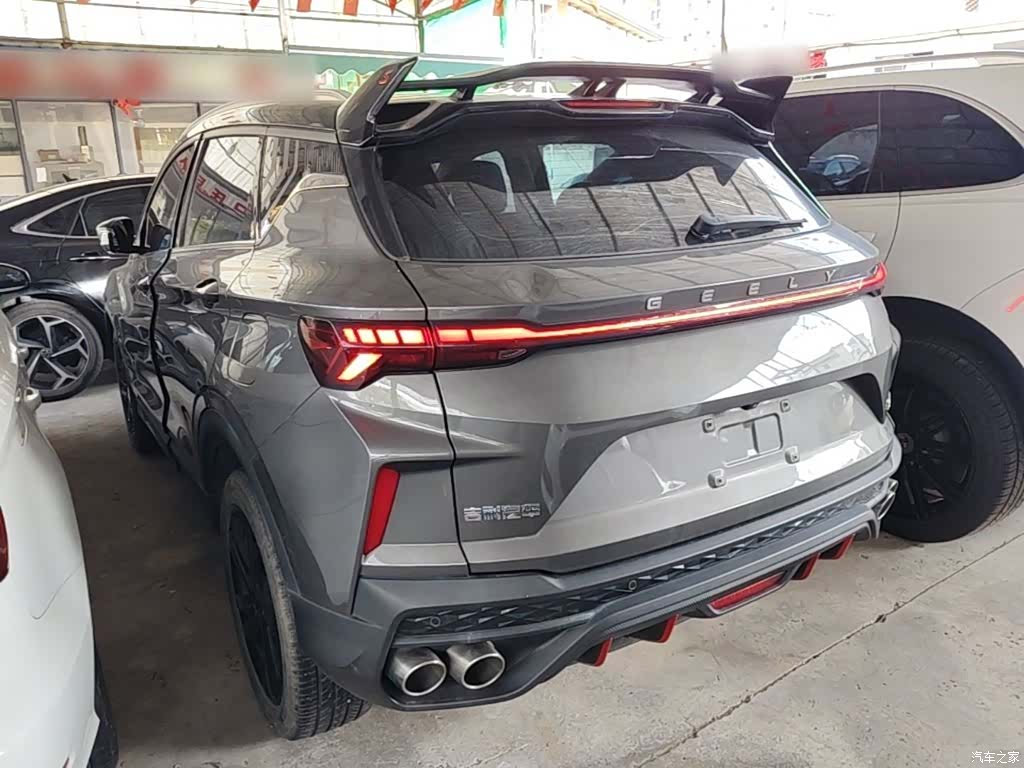 Geely Coolray, 2022 все фото