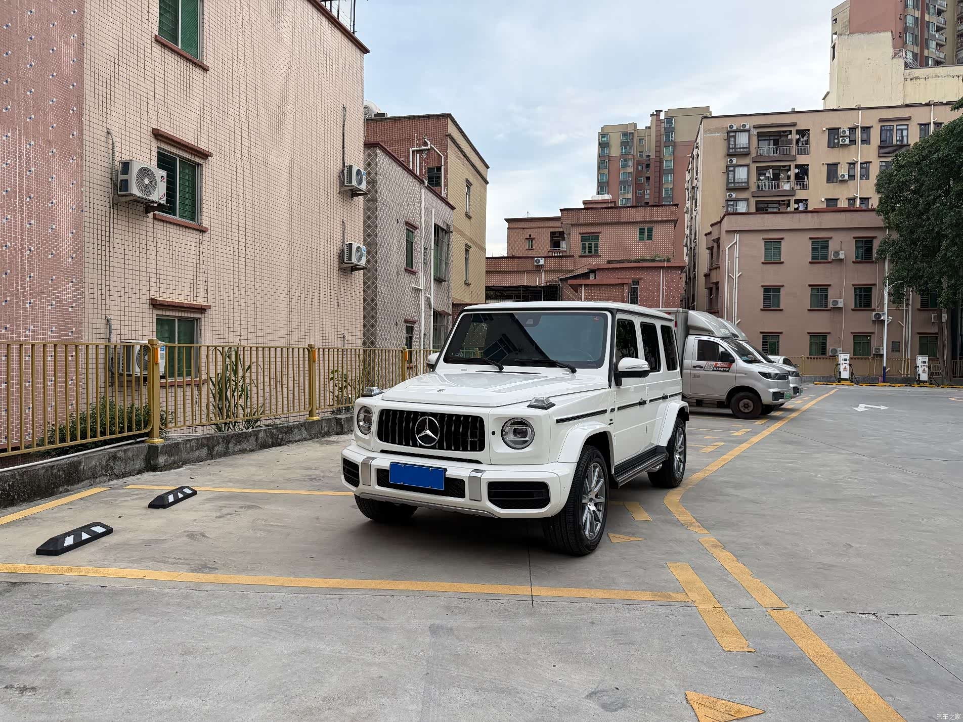 Mercedes-Benz G-Class, 2020 4