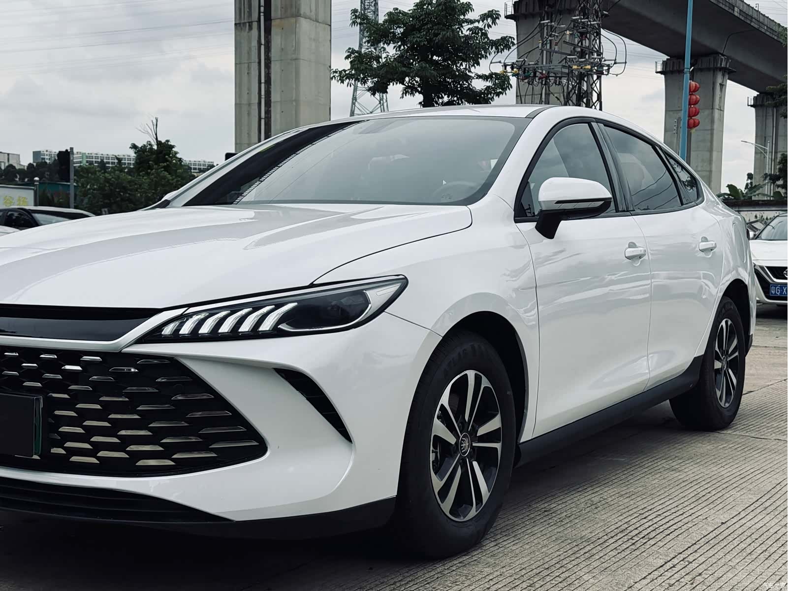 BYD Qin, 2025 10