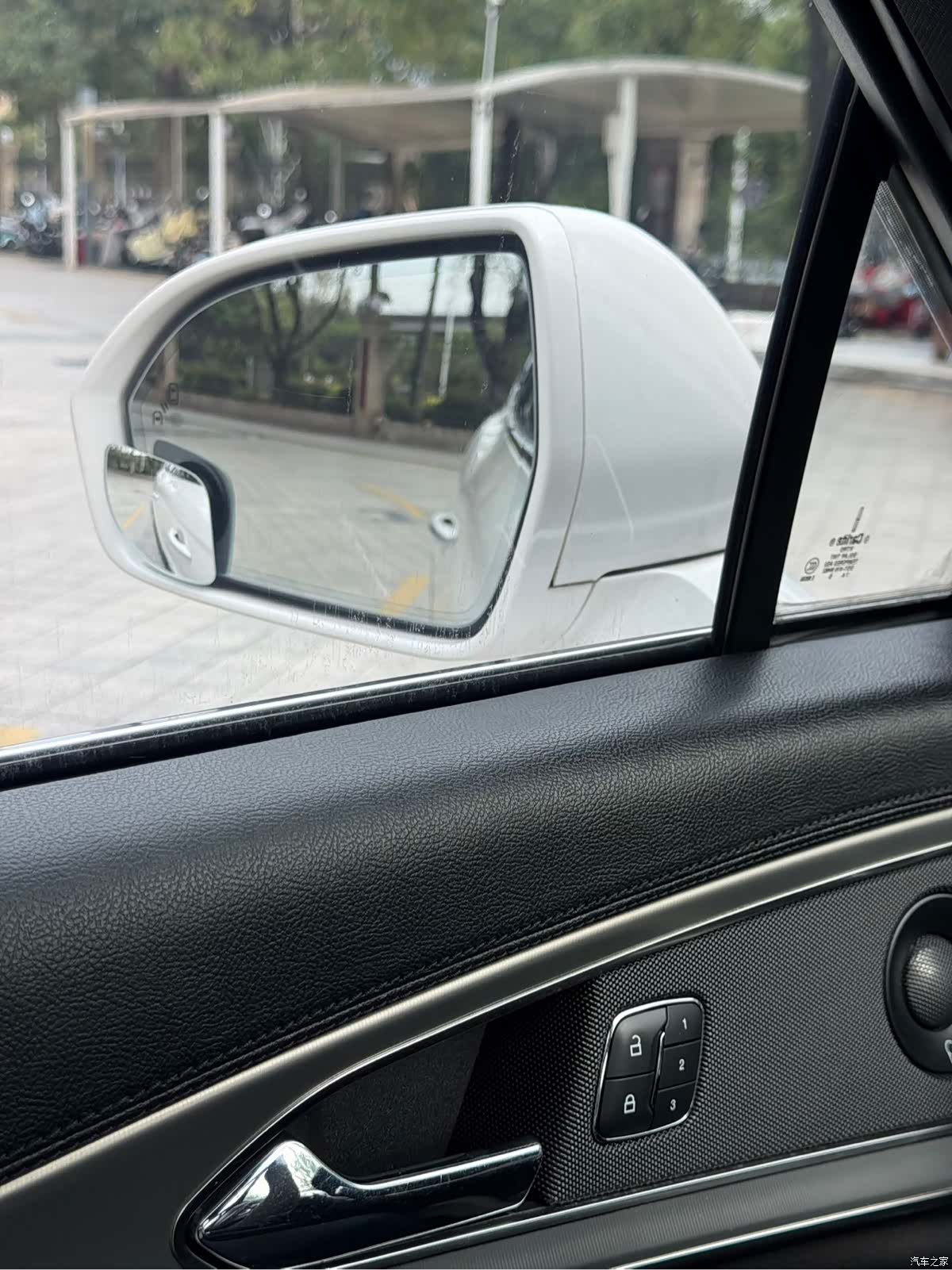 Lincoln MKX, 2018 11