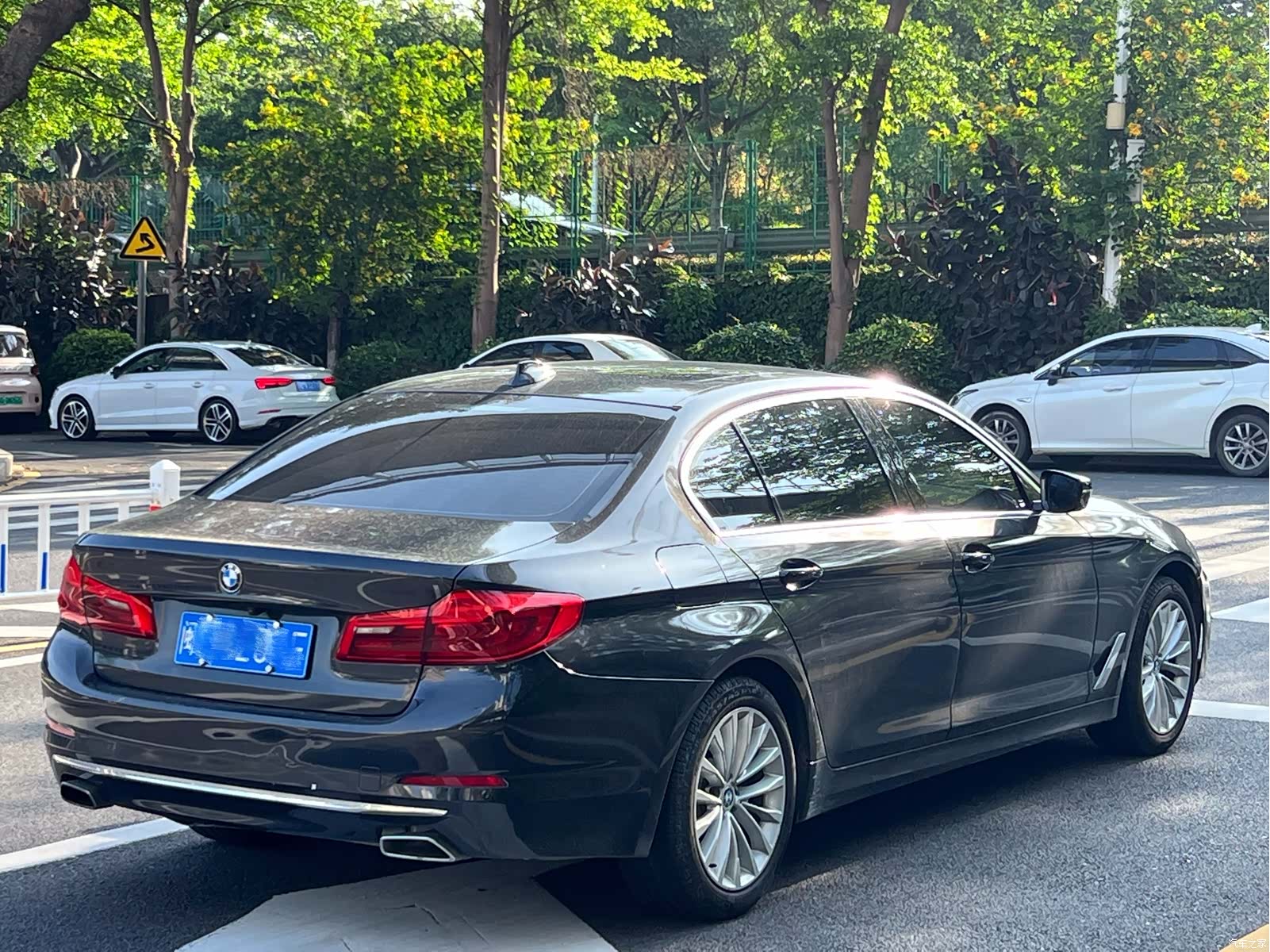 BMW 5 Series, 2018 9